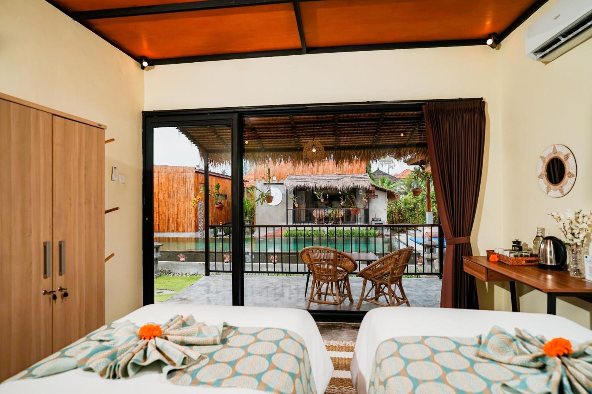 Nila Chandra Bungalows Ubud  Exterior photo