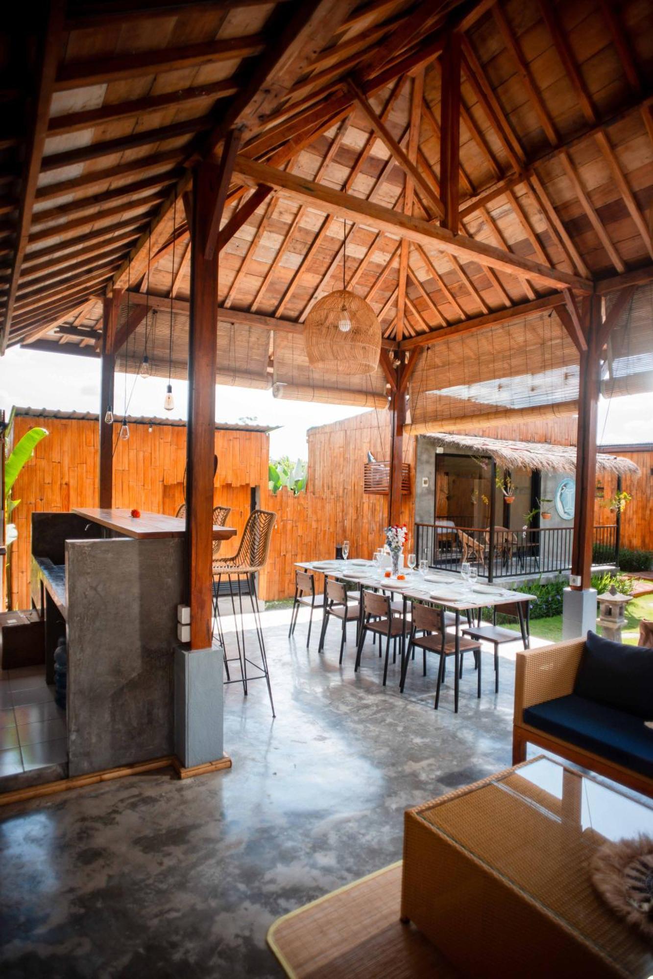 Nila Chandra Bungalows Ubud  Exterior photo