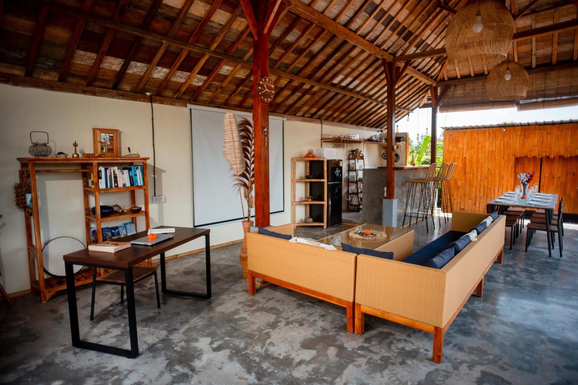 Nila Chandra Bungalows Ubud  Exterior photo